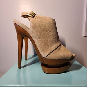 Jessica Simpson Elegant Tan Peep-Toe Cow Split Suede Heels Womens Size 9
